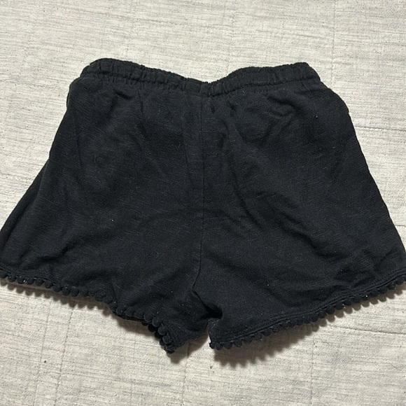jumping bean Girls shorts. Size 5 - Picture 3 of 3